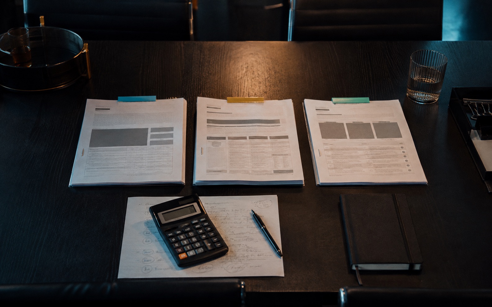 Tres propuestas de proveedores preparadas para comparar